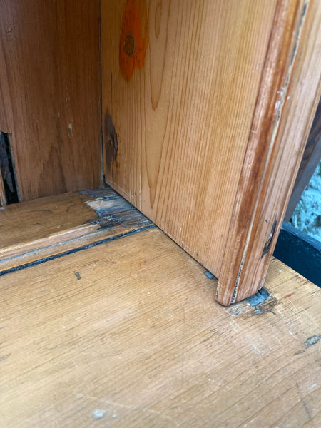 GHC - Large Pine Farmhouse Kitchen Dresser