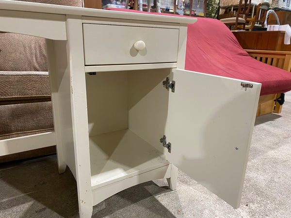 White Desk