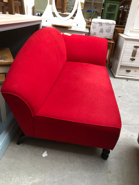Contemporary Red Chaise Longue