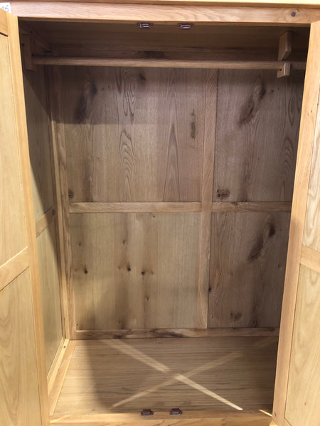 Solid Oak Triple Wardrobe - GHC