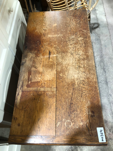 Child’s Pedestal Desk