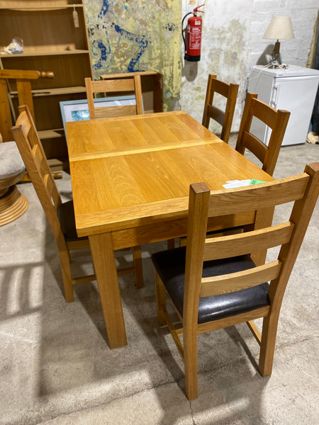 REF - Extending Dining Table & 5 Chairs