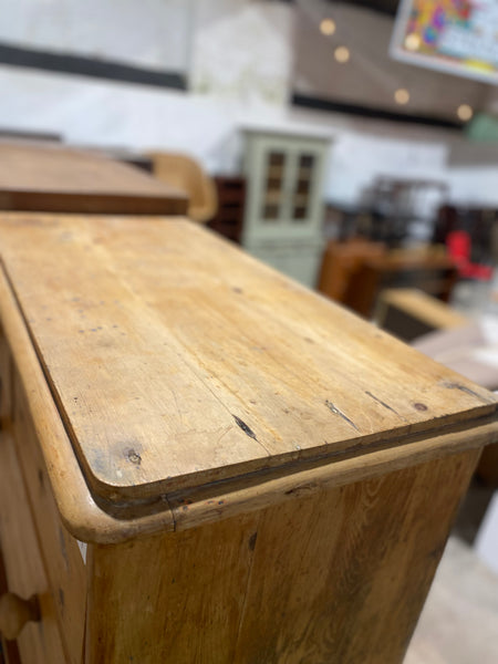 GHC - Rustic Pine Two over Two Chest of Drawers