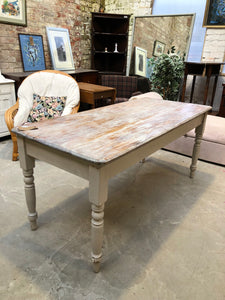 Rustic Pine Farmhouse Kitchen Table