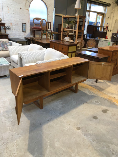 Oak Low Sideboard Entertainment Unit