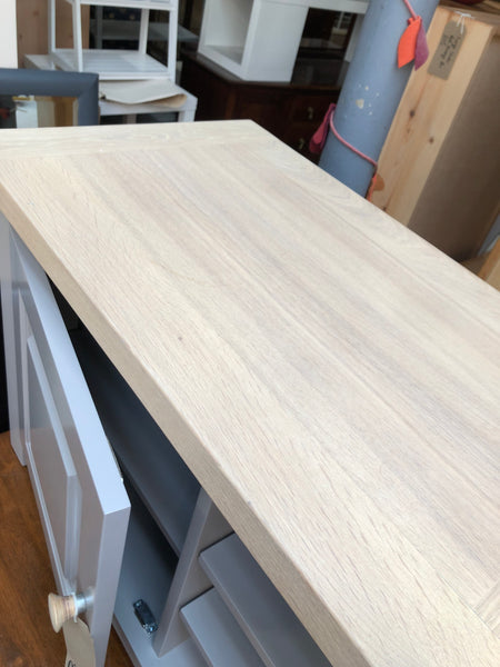 GHC - Cotswold Company Oak Top Grey TV Stand