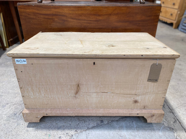 Rustic Pine Blanket Box