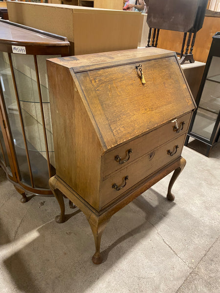 Queen Anne style Bureau