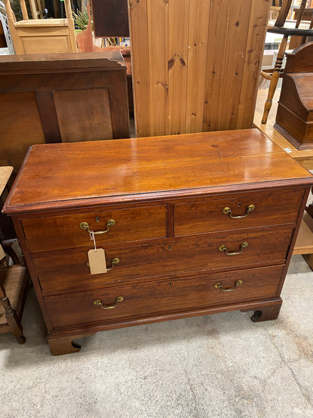 Antique Mahogany Chest of Drawers
