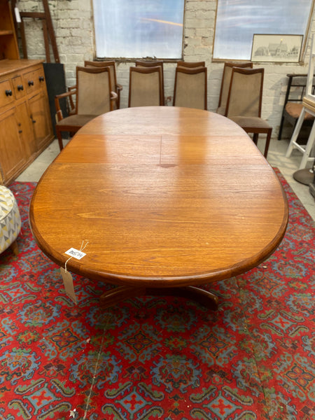 Mid Century Oval Extending Teak Dining Table by G-Plan