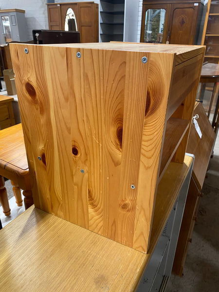 Small bedside table drawers