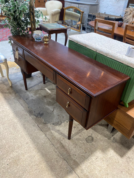 Meredew Dressing Table
