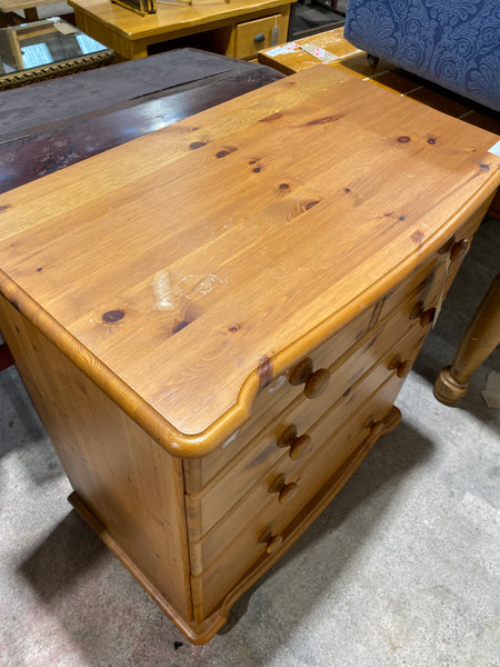 Pine Chest of Drawers