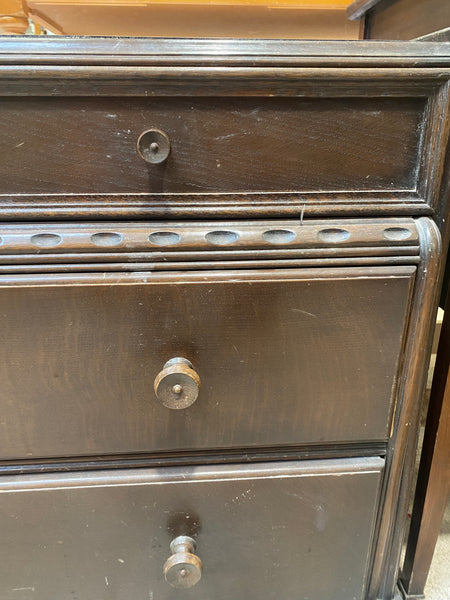 Antique Oak Chest of Drawers