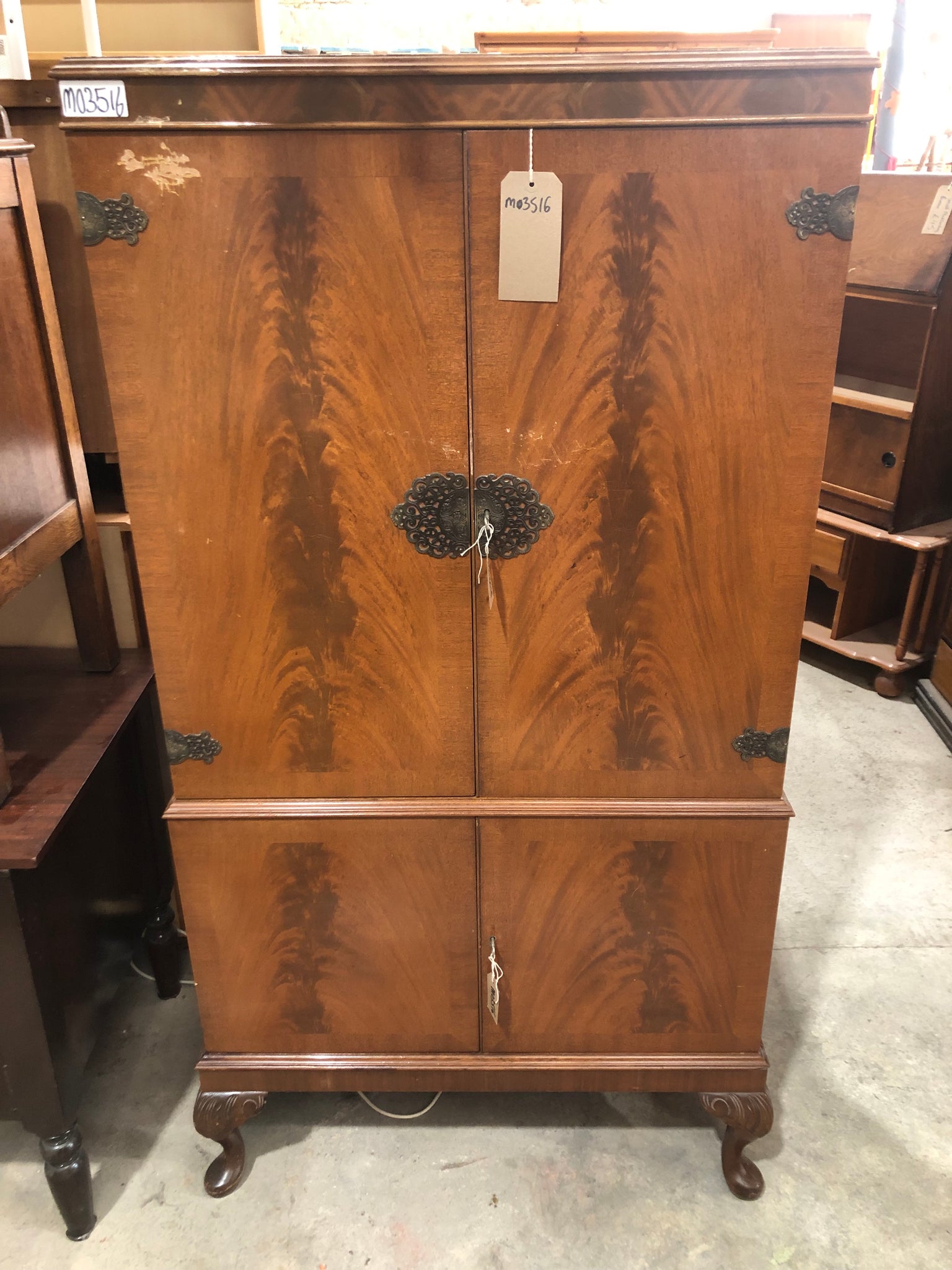 GHC - Vintage Drinks Cabinet