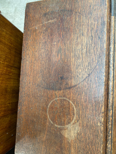 Oak Bureau