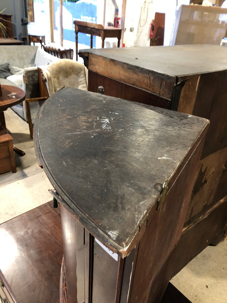 GHC - Corner Cabinet