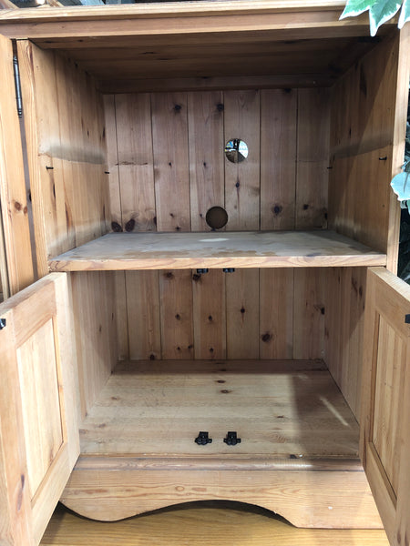 Pine Compact Sideboard