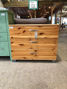Pine Chest of 3 Drawers