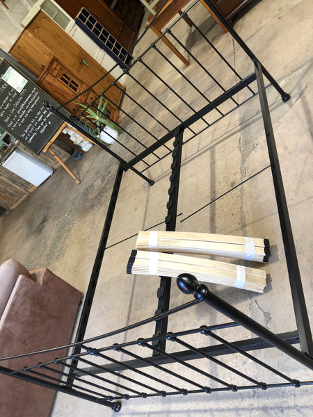 King Size Metal Bed