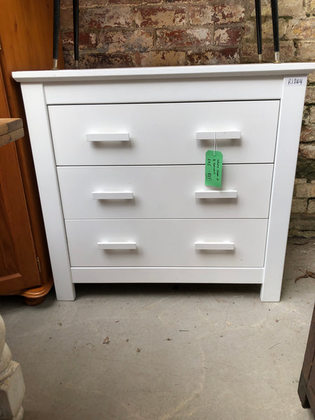 REF - White Chest of 3 Drawers