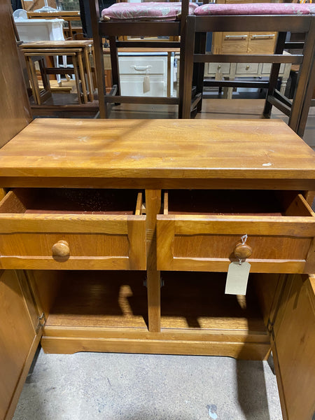 Pine Compact Sideboard GHC