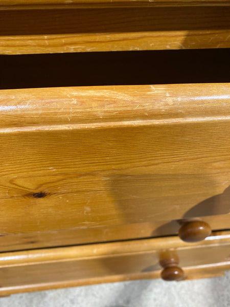 REF - Chest of drawers