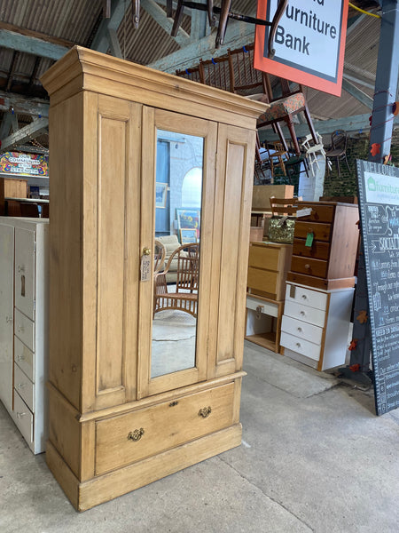 Rustic Pitch Pine Double Wardrobe GHC