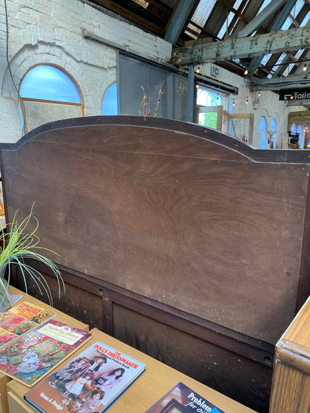 Edwardian Mirror-back oak sideboard