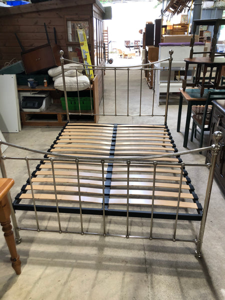 Silver Metal King Bedframe - REF