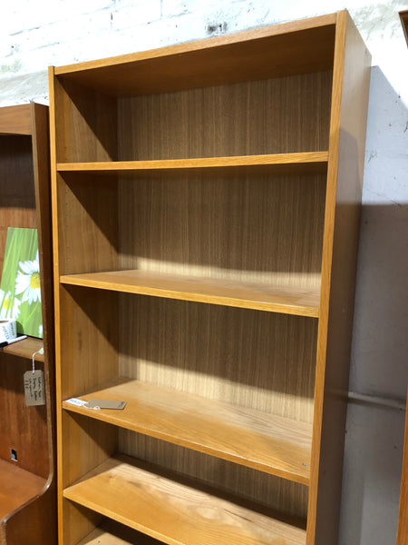 Tall Bookcase With Adjustable Shelves