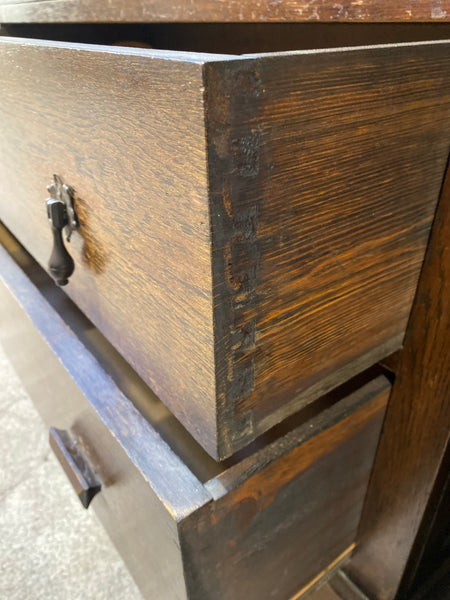 Vintage Oak Chest of Drawers