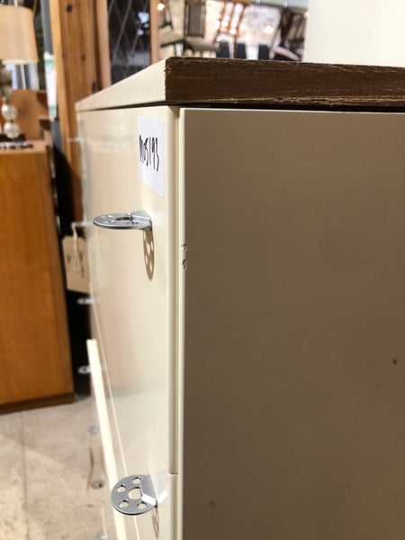 Cream Chest of 4 Drawers (top)