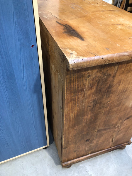 Rustic Vintage Pine Chest of Drawers