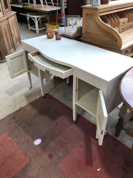 White Painted Dressing Table