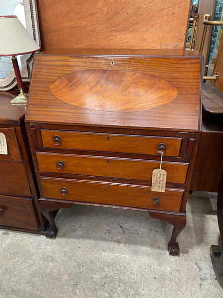 Antique Queen Anne style Bureau