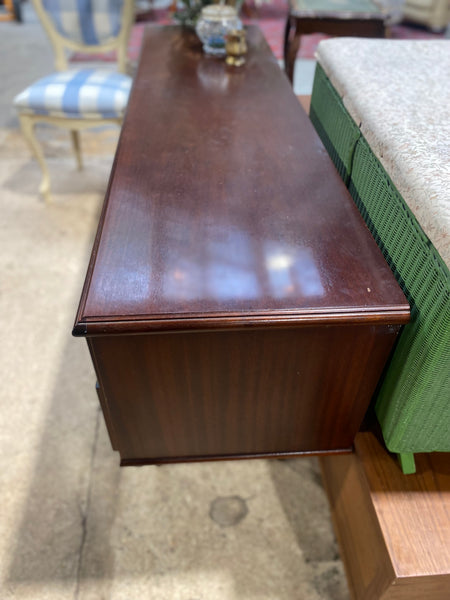 Meredew Dressing Table