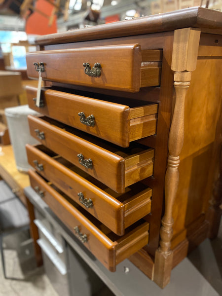 Oak 5 Drawer Chest of Drawers