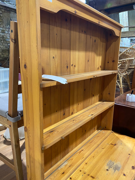 Pine Kitchen Dresser