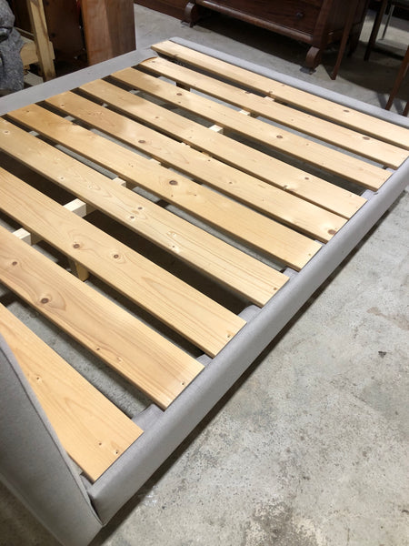 REF - Grey Fabric Kingsize Bedframe