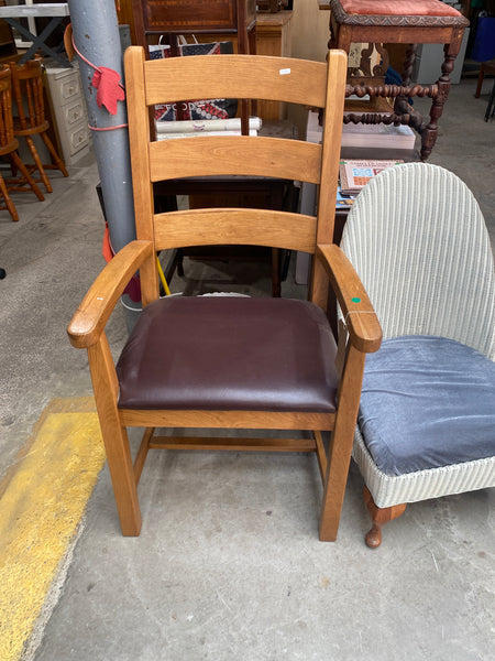 Oak Ladderback Carver Chair
