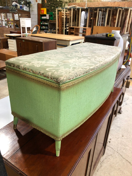 Vintage Lloyd Look Style Blanket Box