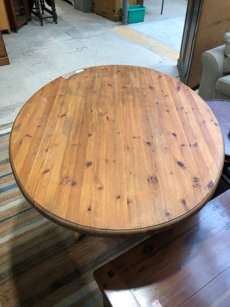 Solid Pine Oval Table