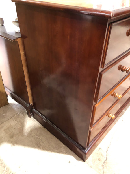 Mahogany 2 over 3 Chest of Drawers