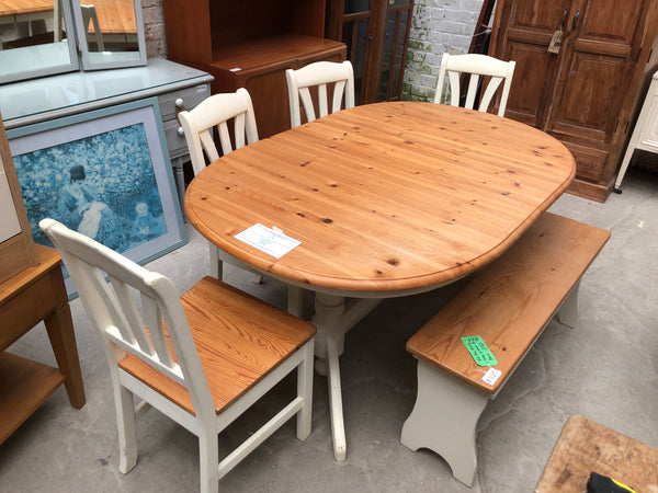 REF - Extendable Pine Dining Table 4 Chairs & Bench Set