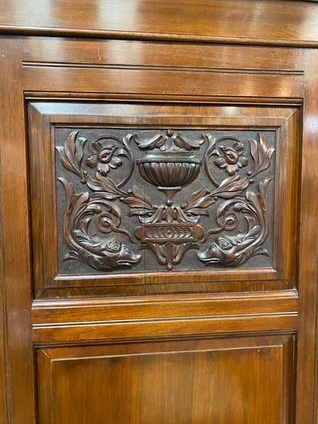 Vintage Triple Wardrobe