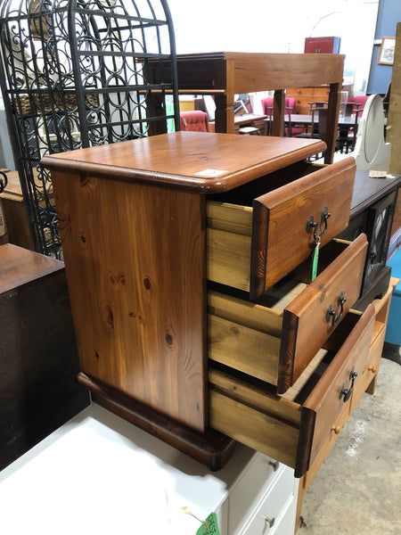 Pine Bedside Drawers