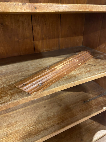 GHC - Large Apothecary Hutch