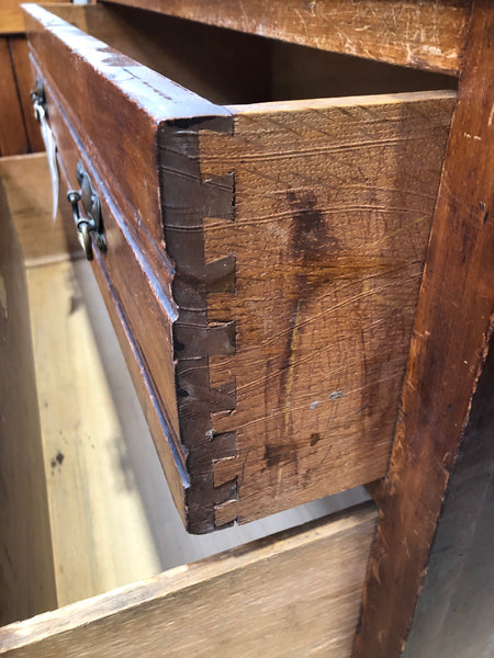 Vintage Chest of Drawers