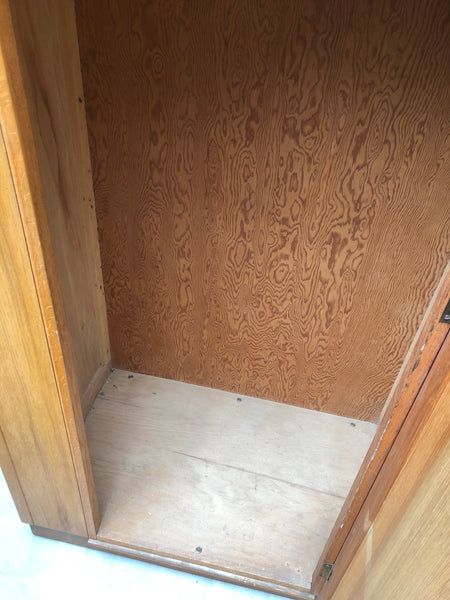 Vintage Single Wardrobe